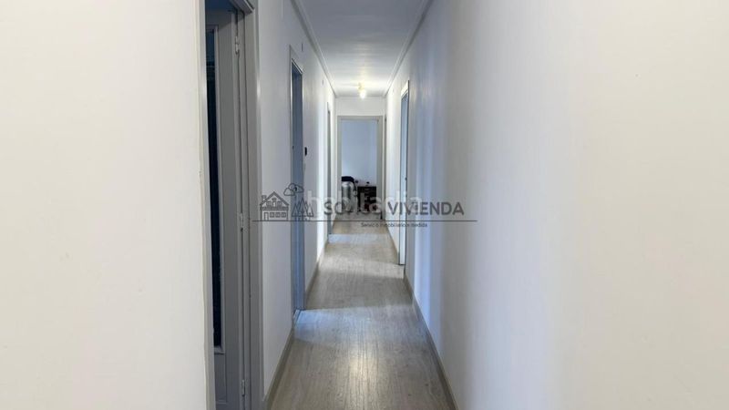 Foto aaab9002-1900-47d1-82cb-75cd2eaddc37. Piso en Centro Ourense
