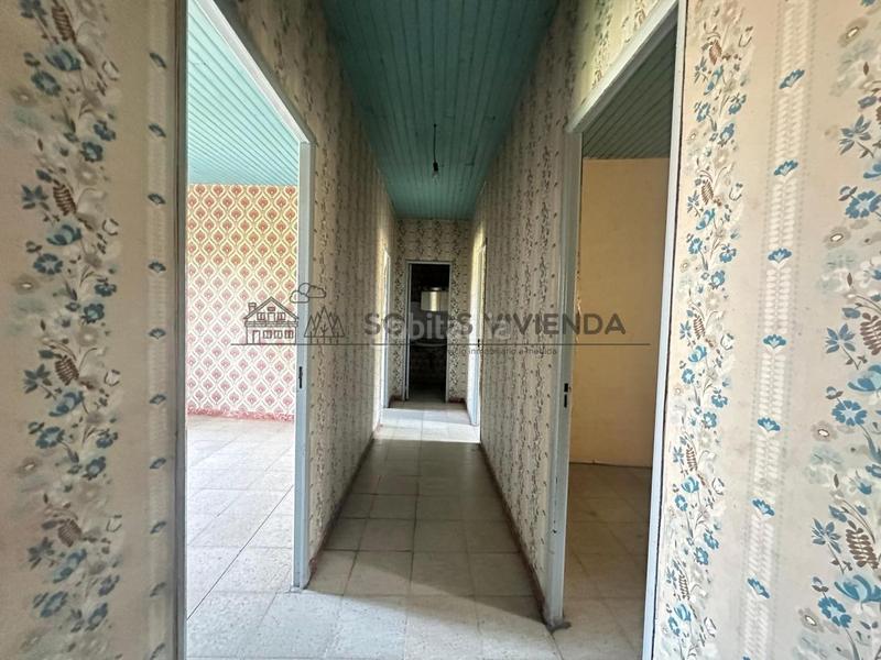 Foto cb89ccfa-b0fb-4c24-b1c6-9337488b2411. Casa in San Cibrao das Viñas