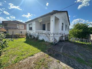 House in As Lagoas