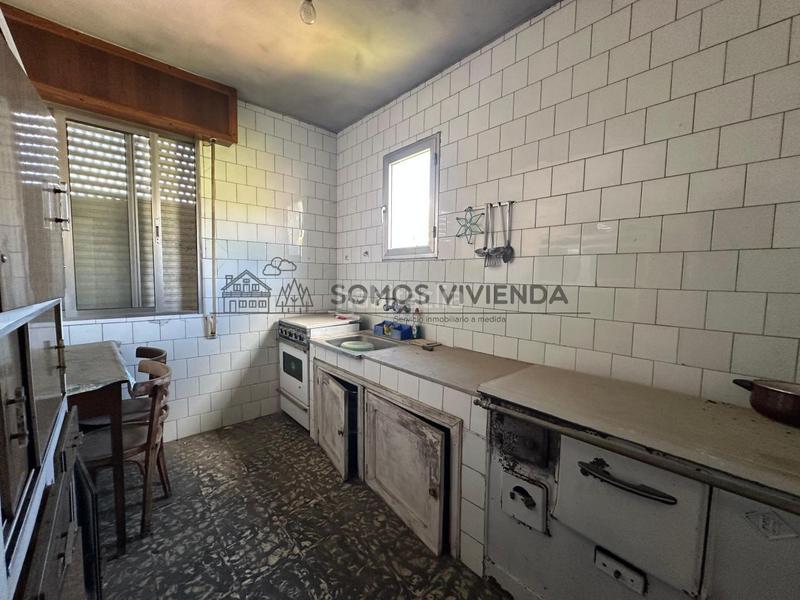 Foto 4ab3c2ac-9467-44ba-b5c1-7fd800578dc7. Casa en As Lagoas Ourense
