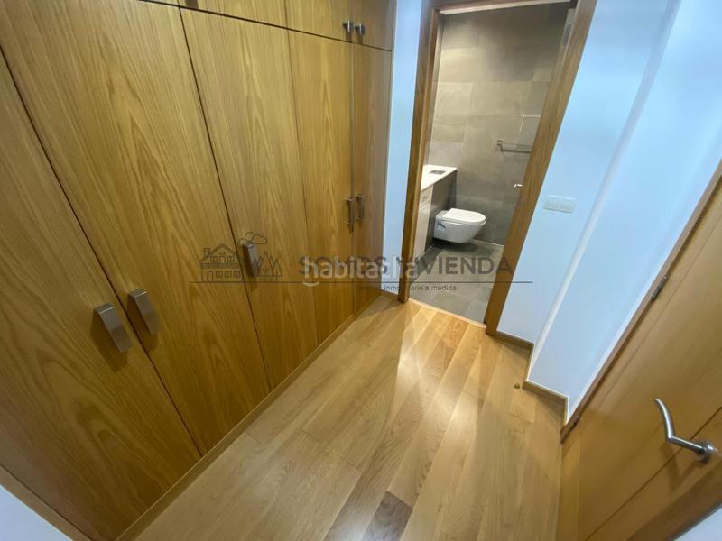Foto 6f7d0580-344f-4b8a-ab89-60ddfa530a68. Location appartement avec chauffage parking dans Centro Ourense