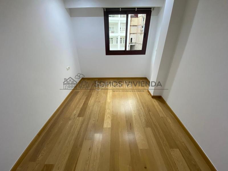 Foto 96c5cd2f-a778-4496-9e87-048e5386d7ea. Rent flat with heating parking in Centro Ourense