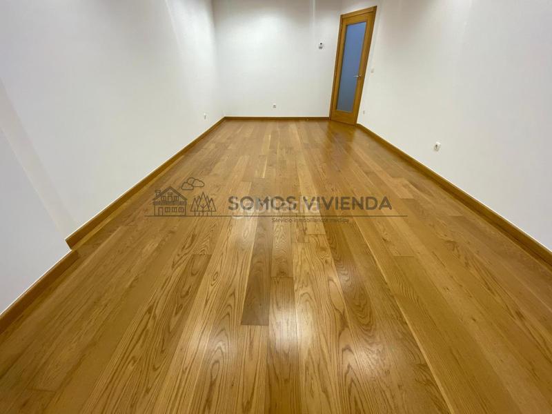 Foto 95e3225d-452c-403a-bb0f-cec905a68bf6. Alquiler piso en Centro Ourense