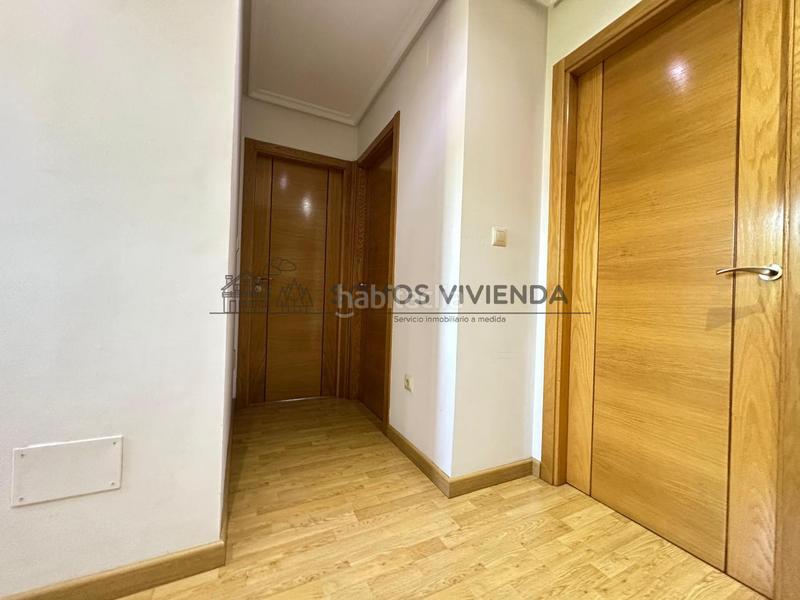 Foto 0ed887fa-49bf-48c5-a0d5-a29317864032. Casa bifamiliare con riscaldamento parcheggio piscina in San Cibrao das Viñas