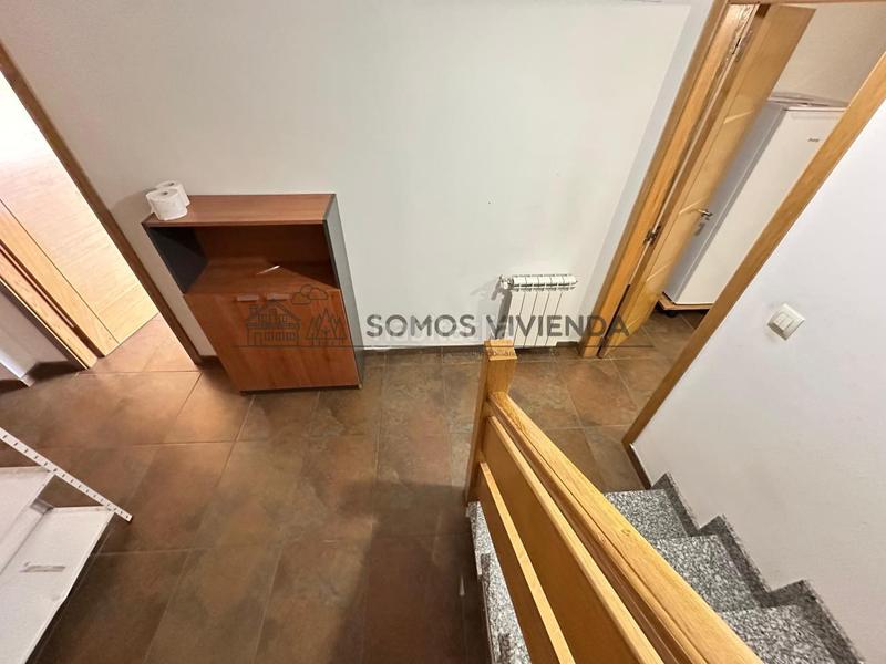 Foto 3279843f-05b7-4621-92eb-2efbd3183fd1. Casa bifamiliare con riscaldamento parcheggio piscina in San Cibrao das Viñas