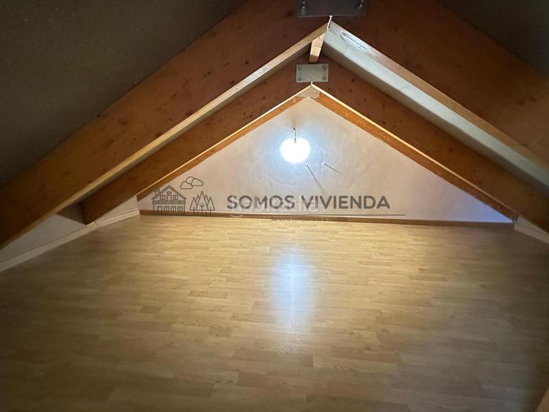 Foto 38606a78-5c32-450b-853a-e2fafd7b7134. Casa bifamiliare con riscaldamento parcheggio piscina in San Cibrao das Viñas