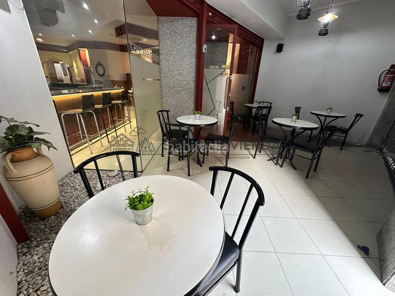 Foto 767dd78a-242c-4a23-b5f9-13c70fa08315. Alquiler local comercial en Universidad Ourense