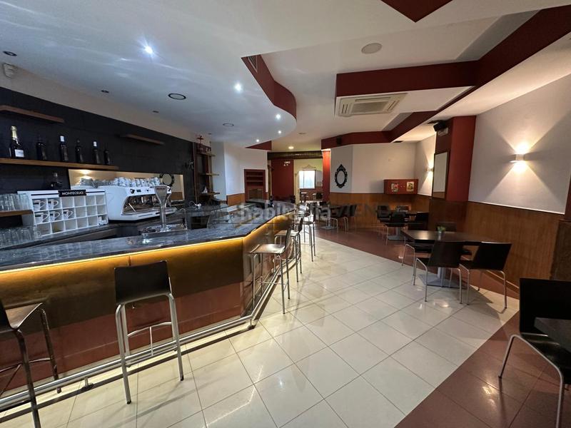 Foto c8055484-e1fa-4521-b34e-a59024b3d52f. Alquiler local comercial en Universidad Ourense