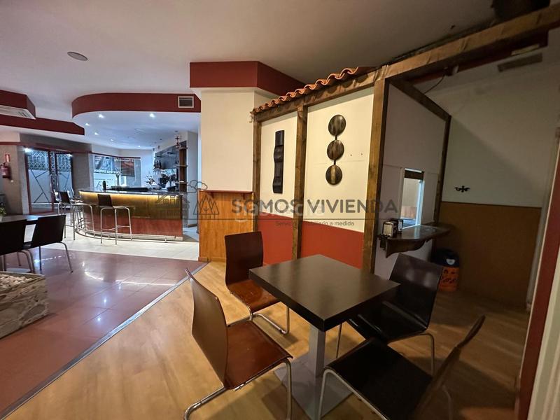Foto 6db635a4-88c5-4397-93d4-a703e7dd1d28. Location local commercial dans Universidad Ourense