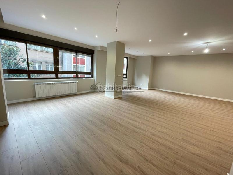 Foto 54499330-1af5-4300-8350-51085f943619. Appartement avec chauffage parking dans Centro Ourense
