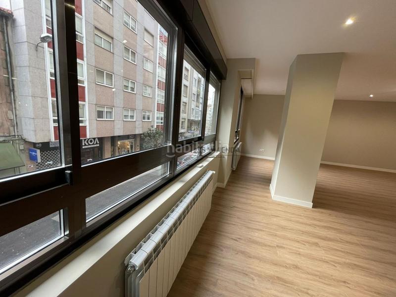 Foto 4d1c7004-4a30-45e5-a58c-1f1a1ebf218f. Piso en Centro Ourense