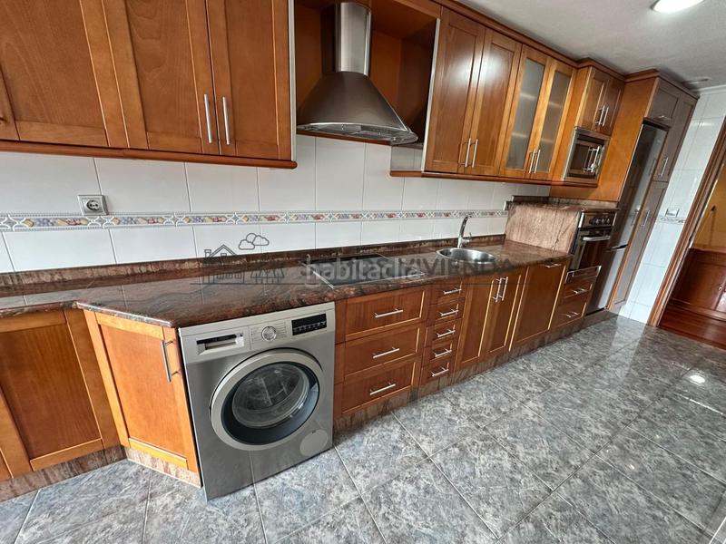 Foto 51e5e117-44f5-4b34-8c7c-105170686309. Appartamento con riscaldamento parcheggio in Posío Ourense