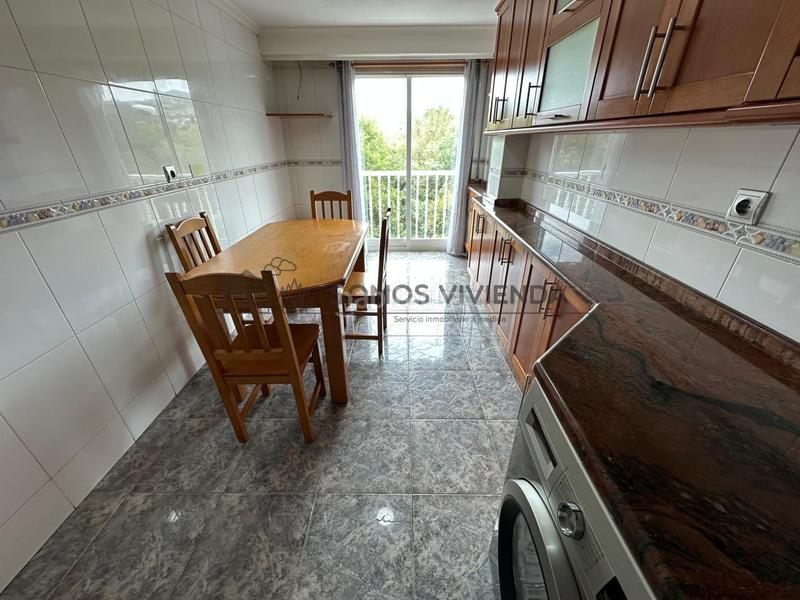 Foto 58bbd449-4e3e-406e-a175-c8519448fd25. Appartamento con riscaldamento parcheggio in Posío Ourense