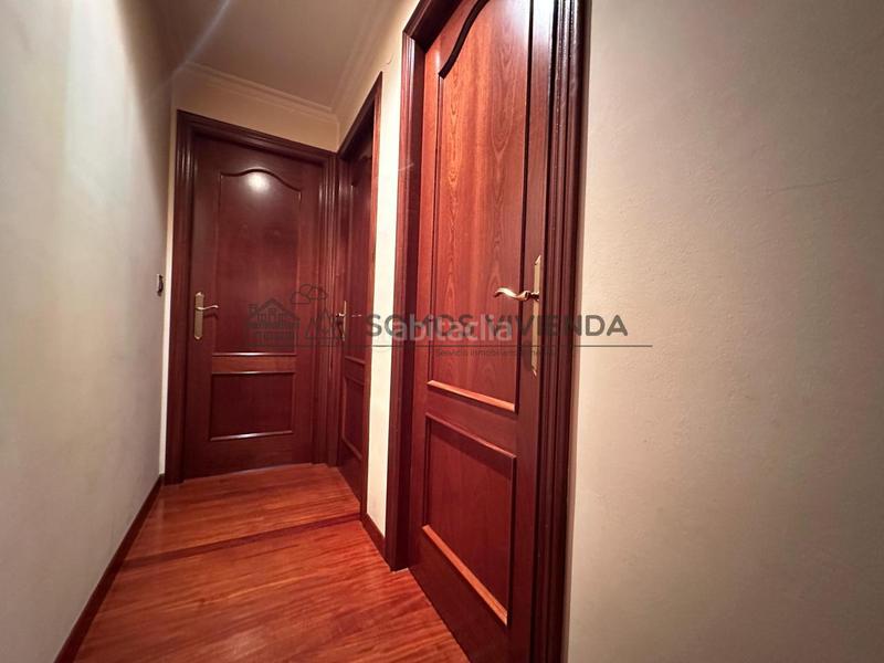 Foto e27157b8-e148-4e0f-bd8c-146677e7d9cd. Appartamento con riscaldamento parcheggio in Posío Ourense