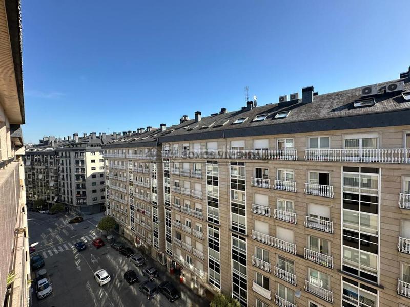 Foto eca72229-efce-42a9-b6cb-45dfafc54e1b. Etagenwohnung mit heizung parking in Couto Ourense