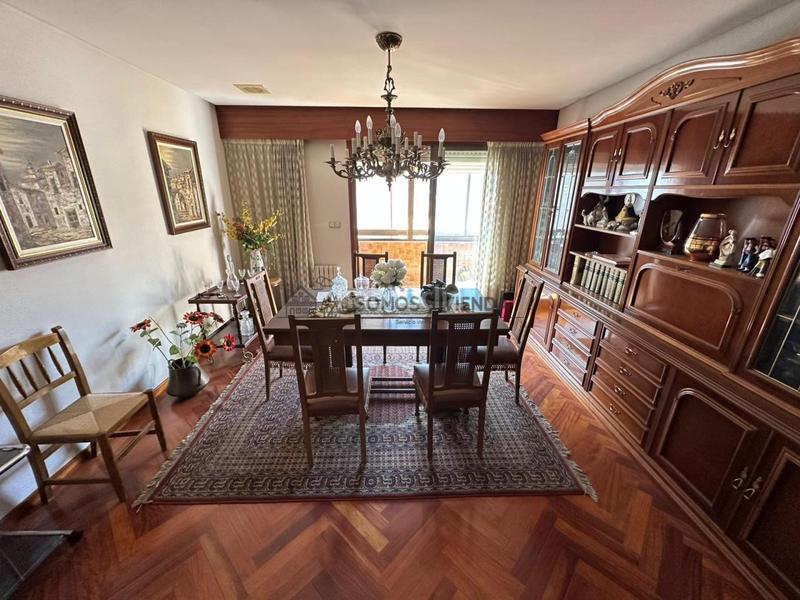 Foto da7b395c-0ac4-47dc-9e24-e9f75bf19ec1. Flat with heating parking in Couto Ourense