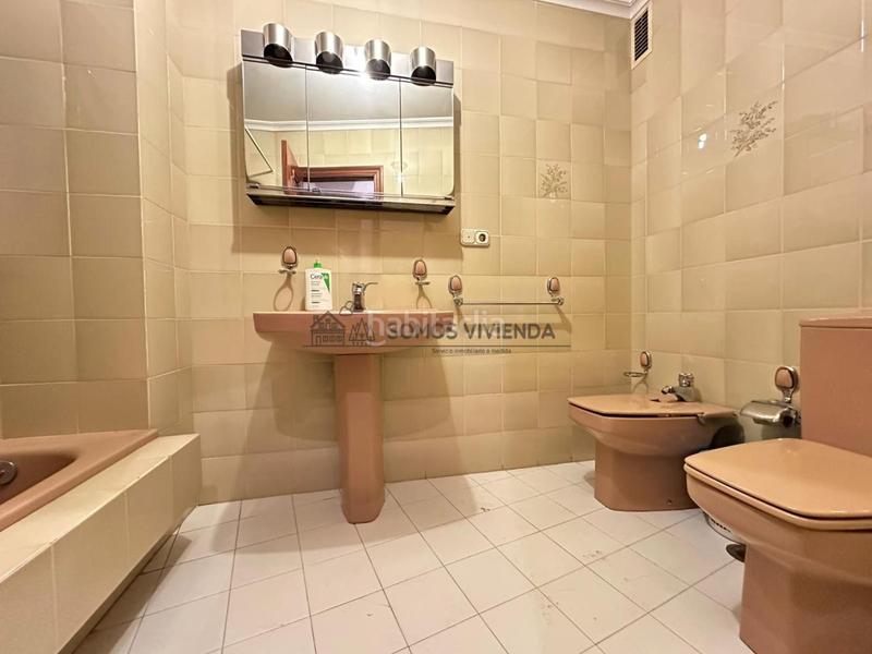 Foto d7e9065b-bbe2-48dd-803e-c1737d457569. Piso en Couto Ourense