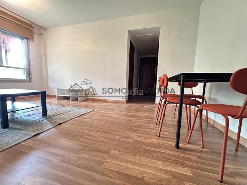 Foto 9bd25e9e-f85e-4ccb-b537-828092599171. Etagenwohnung mit heizung in As Lagoas Ourense