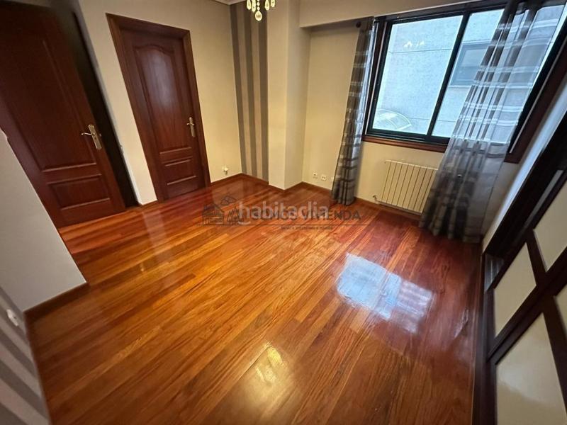 Foto 6f0fd998-0b82-453e-8850-b1f907350f93. Zweistöckige wohnung mit heizung parking in Couto Ourense