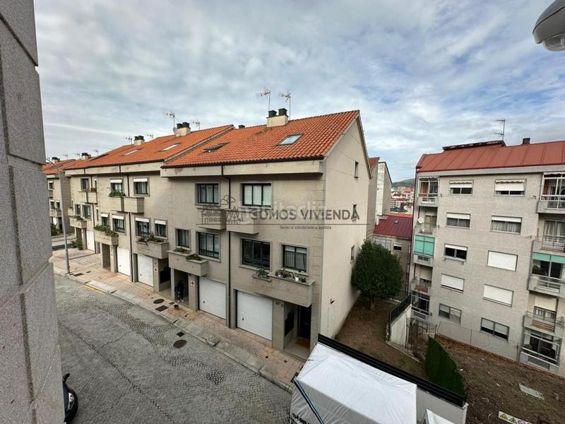 Foto 70e91986-e5ab-4b71-9e36-4fca807712fe. Zweistöckige wohnung mit heizung parking in Couto Ourense