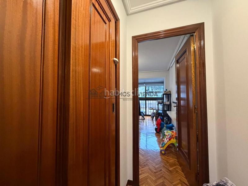 Foto 0a2ccd62-b603-4a6a-b6fc-e630c80e8aee. Flat with heating parking in Centro Ourense