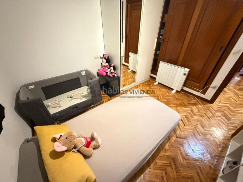 Foto d5f66772-af72-47dd-b939-c6684194cac8. Flat with heating parking in Centro Ourense