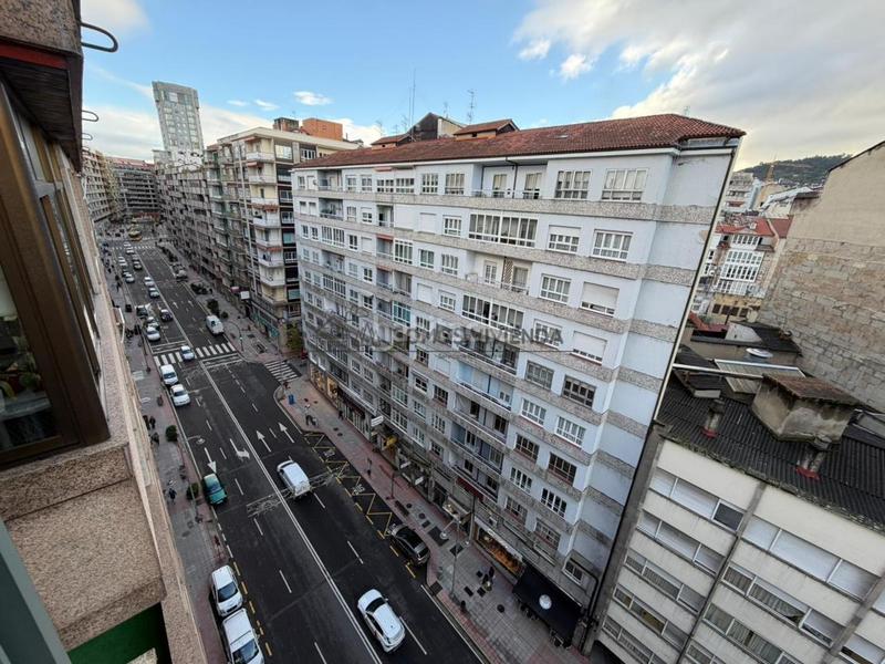 Foto ef338dd2-3ba1-48a5-908c-9ddd021ee062. Lloguer pis amb calefacció a Centro Ourense