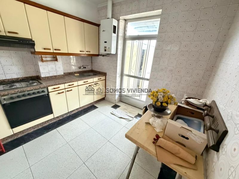 Foto c0254ab5-2c5f-4d3c-8810-315ca3d06d86. Casa amb calefacció a San Rosendo Ourense