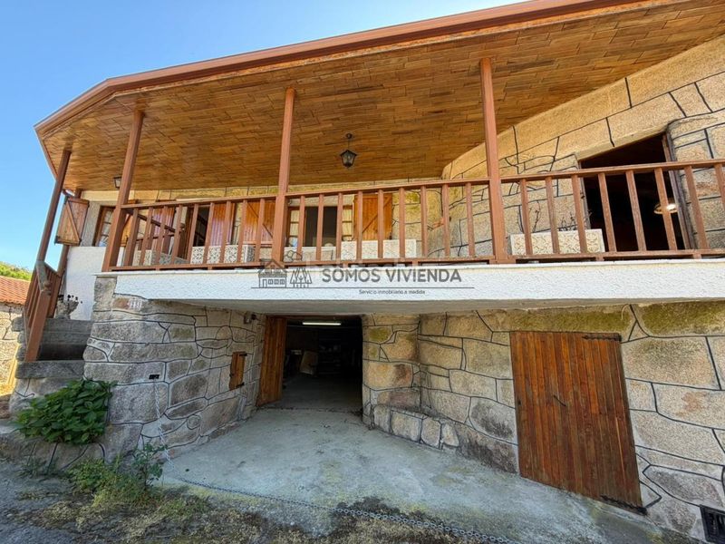 Foto 9a67c22c-b237-46d9-93f3-e4835f06e2b4. Casa amb calefacció a Nogueira de Ramuín