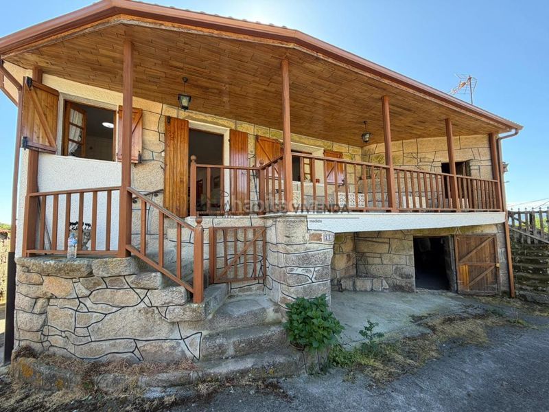Foto e191dad3-001f-481c-ad9a-6058b89da052. Casa amb calefacció a Nogueira de Ramuín