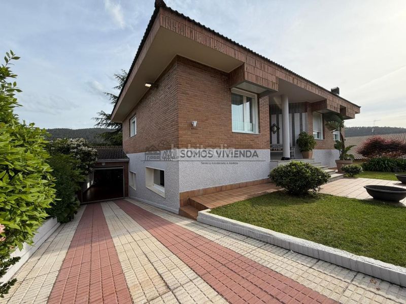 Foto 5886707b-5825-4732-b33d-98e0495acd02. Casa amb calefacció aparcament a San Rosendo Ourense