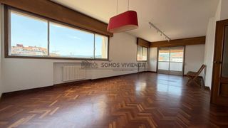 Etagenwohnung  Paseo