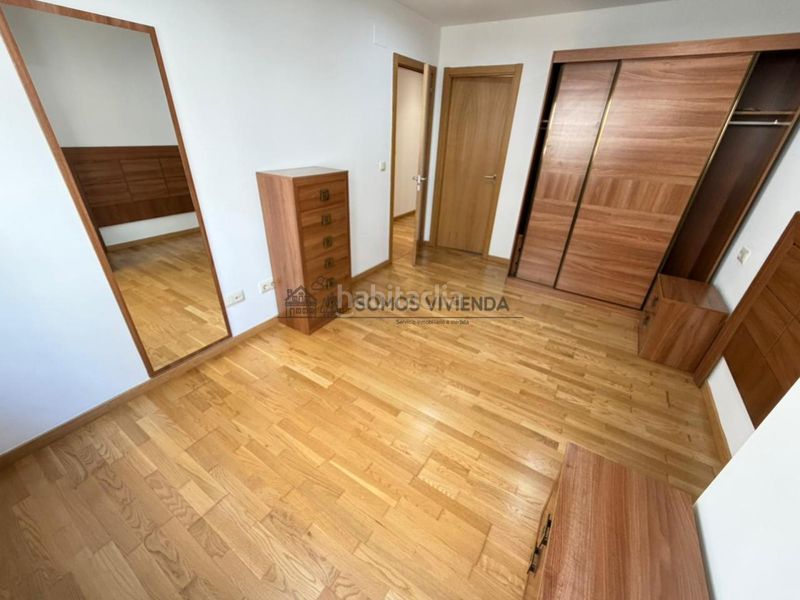 Foto 06e7f49e-9875-434f-95d2-6f13cbf4b3e4. Piso en Centro Ourense
