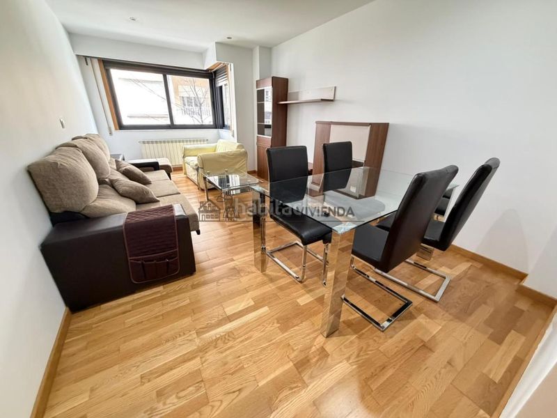 Foto 2aafd7b3-b1bb-4865-be21-7376b5b52fcb. Piso en Centro Ourense