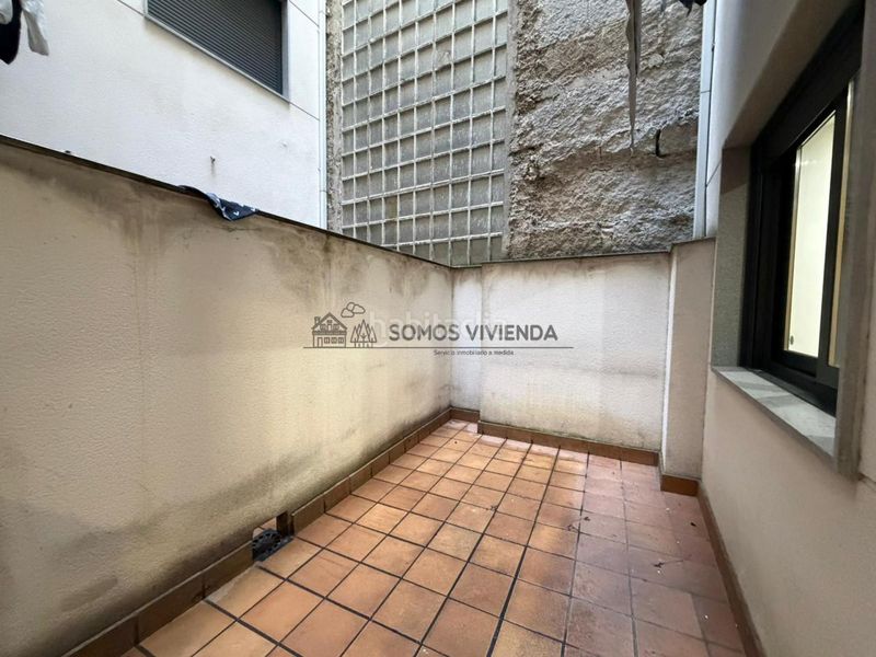 Foto 6594701f-09d5-45e8-a8c2-61191d88f7f0. Piso en Centro Ourense