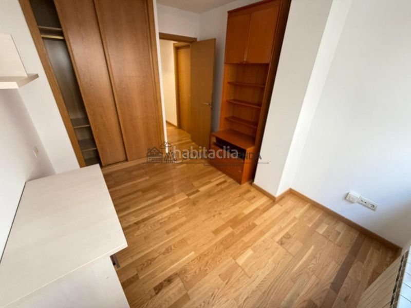 Foto 7f90743e-fc30-4946-b280-42580cae234c. Piso en Centro Ourense