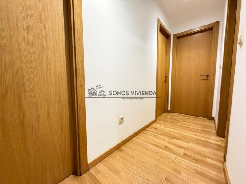 Foto abe3cd2b-bfd7-4b18-b9c5-eeadcf2056ab. Piso en Centro Ourense
