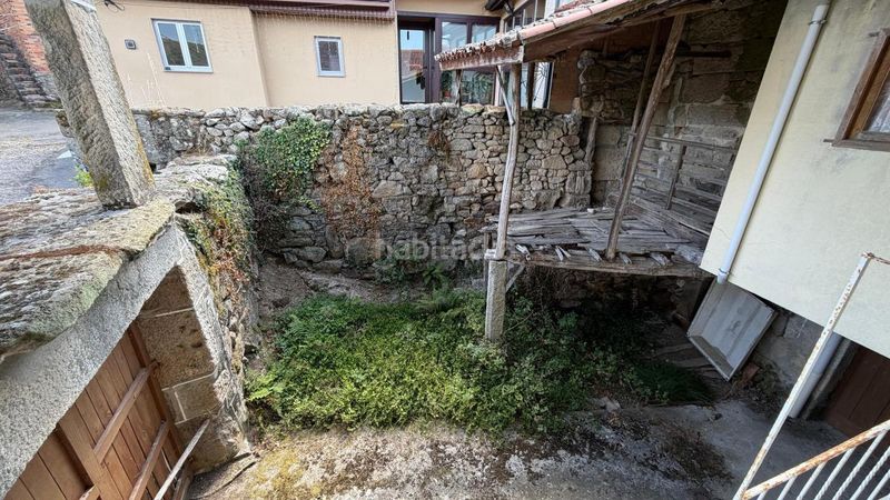 Foto 2c287f8f-28c2-48bb-bc8a-cd3e9b16d87b. Casa amb aparcament a Esgos