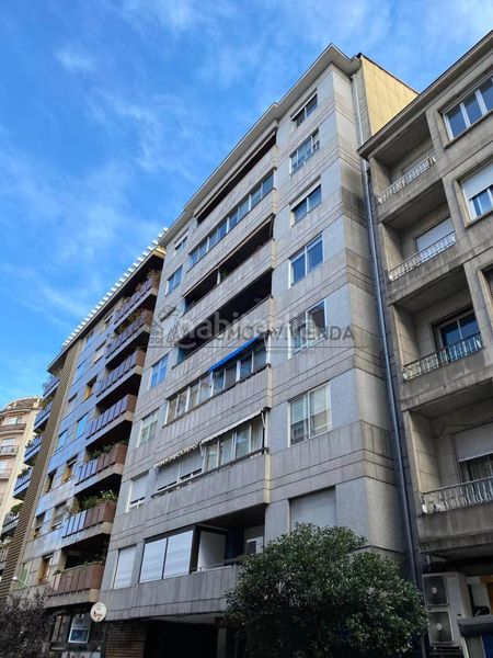 Foto 3b9103fc-7872-4486-9428-2c368ce66d06. Flat with heating parking in Centro Ourense