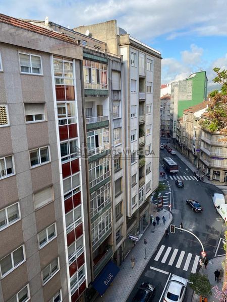 Foto 4d69acf5-11d6-4e85-ab4e-ff2509b93f5a. Flat with heating parking in Centro Ourense