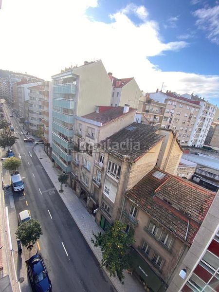 Foto b662e54d-f731-49c3-a1e8-84860efd53f8. Flat with heating parking in Centro Ourense