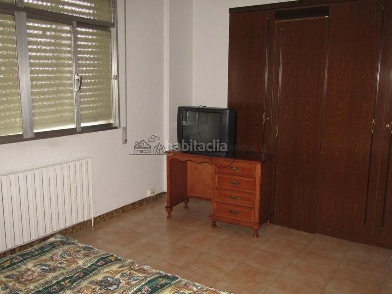 Foto 08af66cc-0c89-4e00-abc4-5d77ee0e57cc. Casa con riscaldamento parcheggio in A Carballeira Ourense