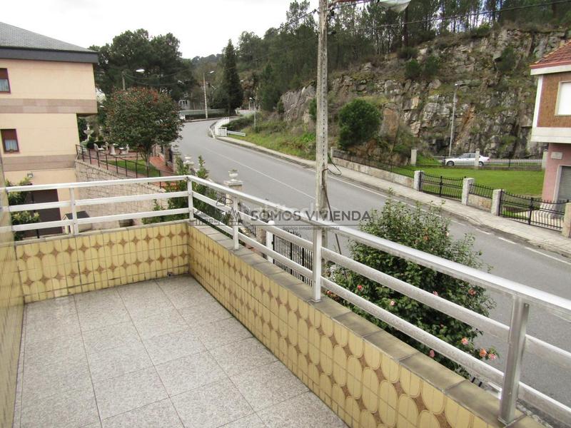 Foto 1ce2d964-4657-4fd6-af7f-ffa6ff5a916f. Casa con riscaldamento parcheggio in A Carballeira Ourense