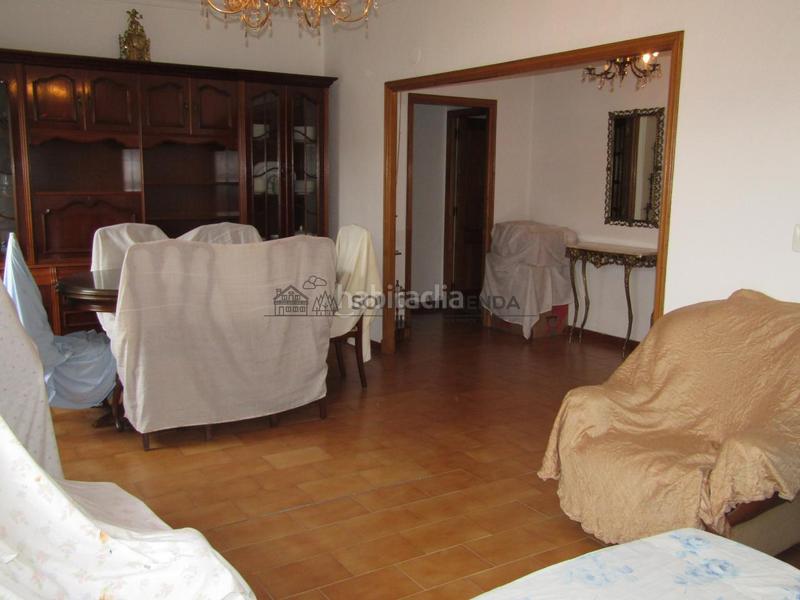 Foto 689dceac-d46e-4bf7-acf1-6a49d06a63cc. Casa con riscaldamento parcheggio in A Carballeira Ourense