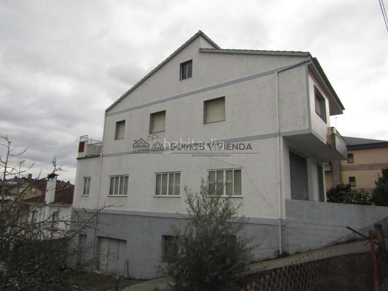 Foto 8b1a53b2-cb66-45a5-8bb5-a8eb81118ac1. Casa con riscaldamento parcheggio in A Carballeira Ourense