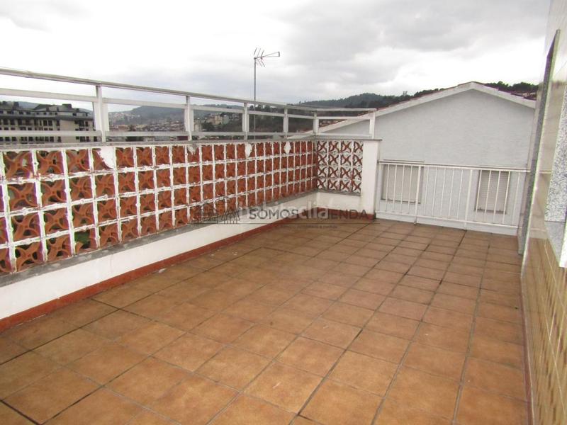 Foto b60111c0-0290-419f-bb52-c138f1d15f49. Casa con riscaldamento parcheggio in A Carballeira Ourense