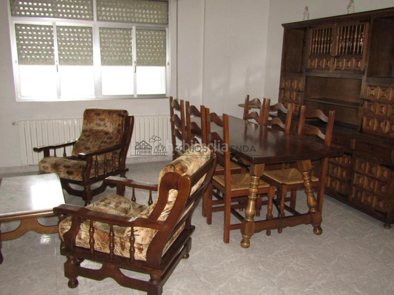 Foto d8b74a47-06d7-454c-8a0f-9349b33d9412. Casa con riscaldamento parcheggio in A Carballeira Ourense