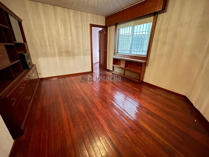 Foto 23e3738c-956f-4046-af2c-9ab6b8784933. Piso en Centro Ourense