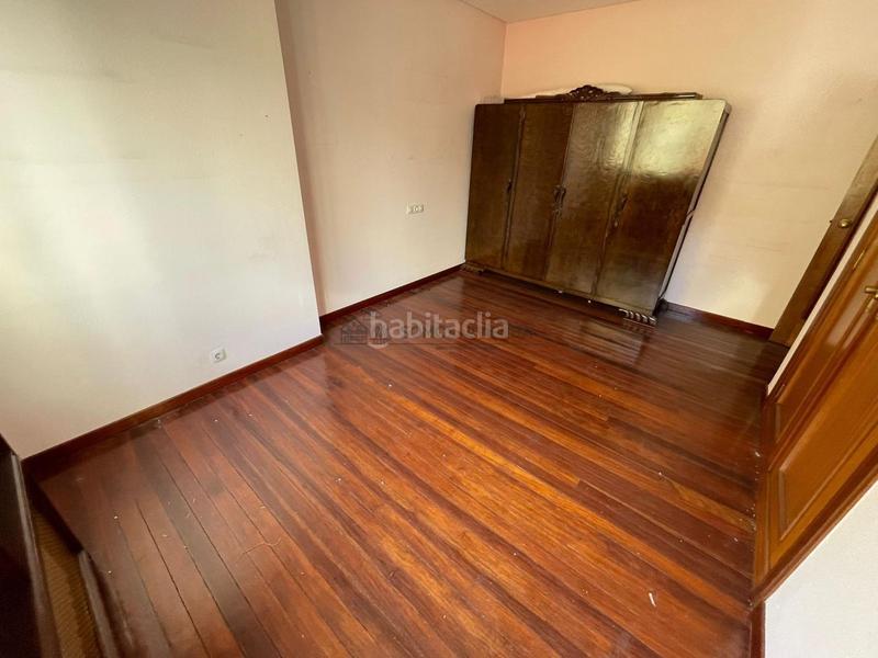 Foto b1119ce4-5ab6-49fc-8807-de40e1578ecb. Piso en Centro Ourense