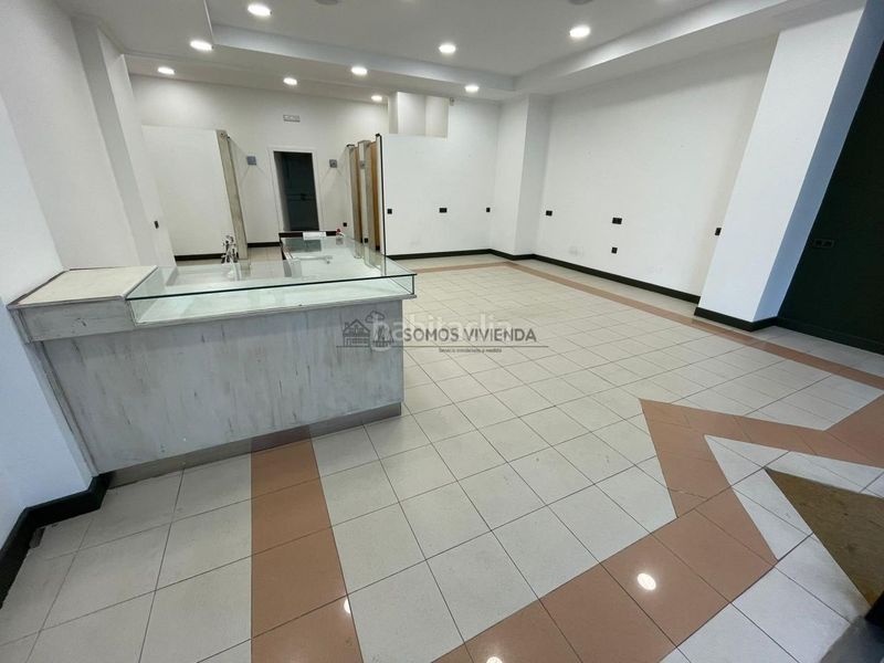 Foto 1fb99bed-a9e9-42f4-95ef-a833f090d5d5. Local comercial a Centro Ourense